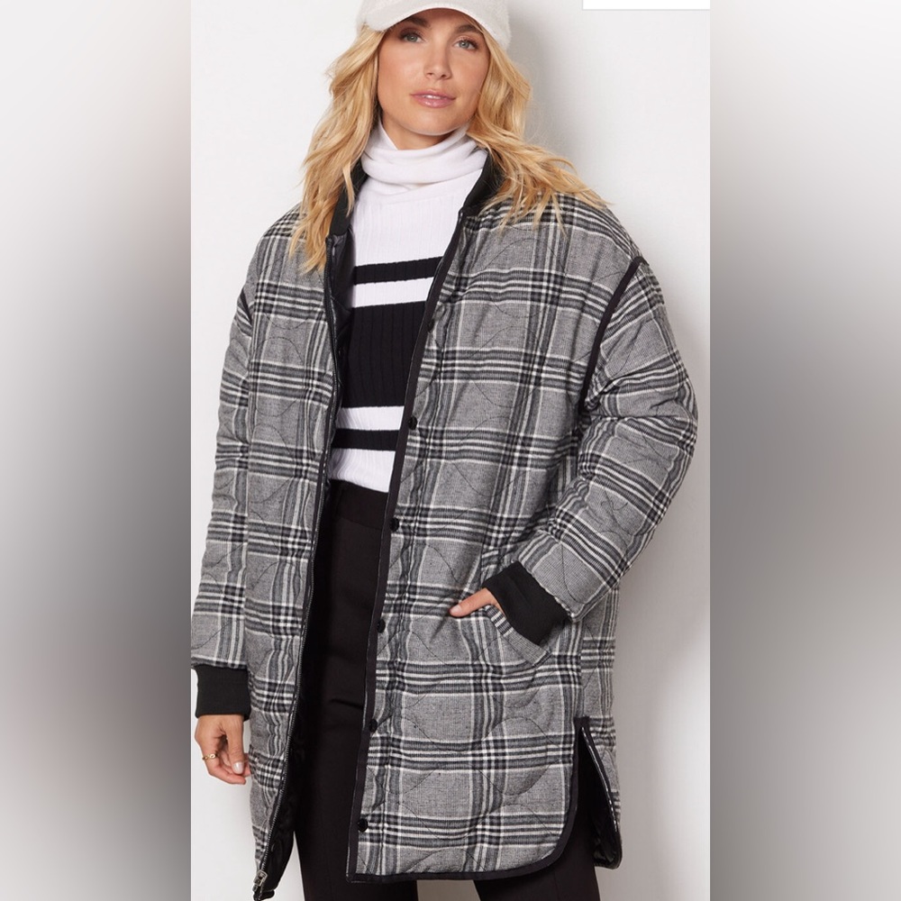 Evereve Georgetown quilted reversible coat size medium - Picture 2 of 9